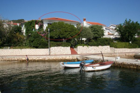 Apartments Petar - 6m from the sea